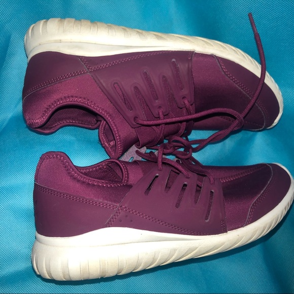 Adidas tubular radial maroon Clearance